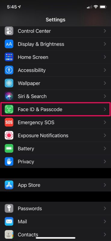 Come passare al codice di accesso a quattro cifre su iPhone